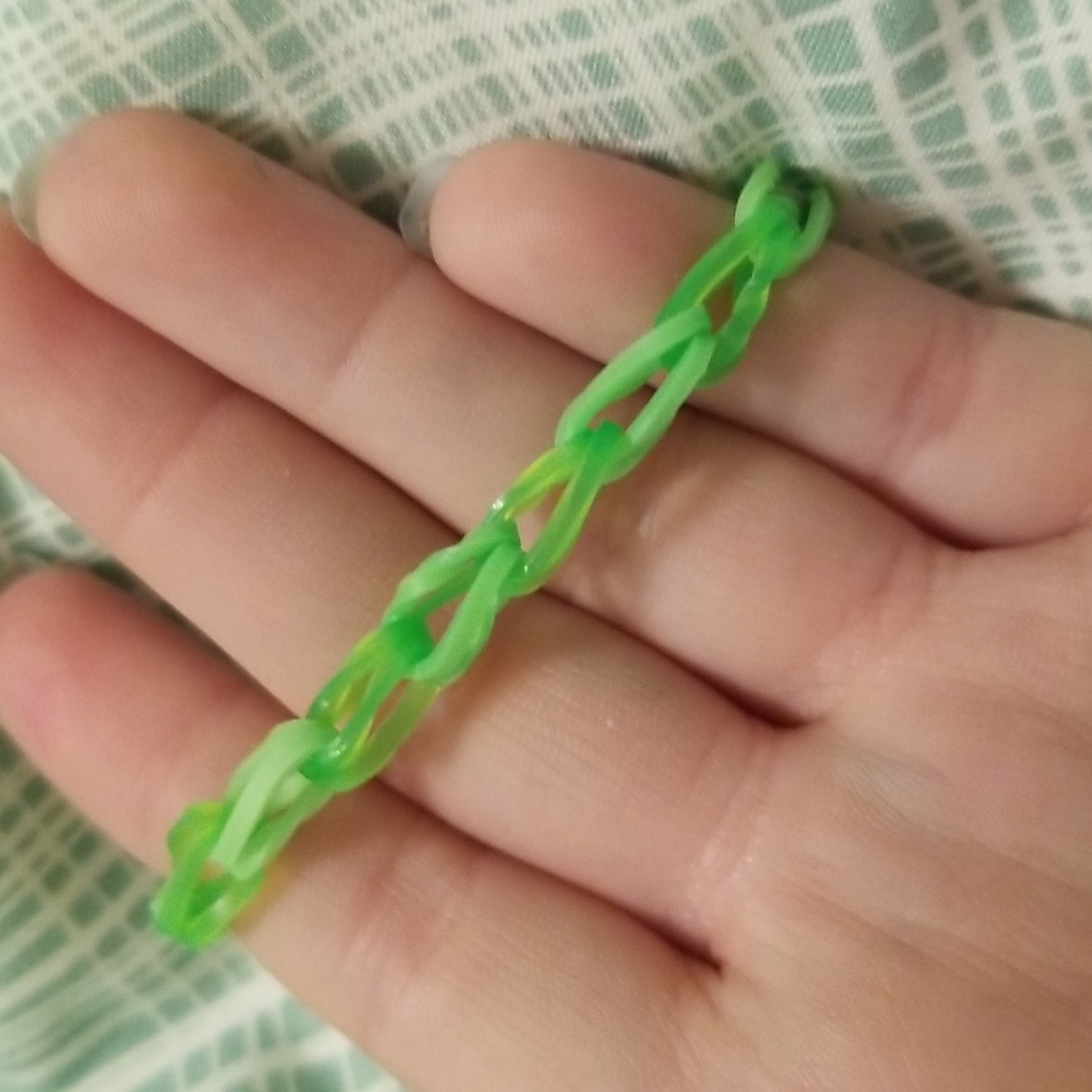Grinch bracelet - Picture 2 of 2